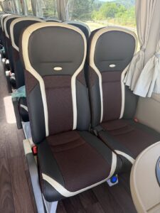 Neoplan Tourliner turistabusz – MR Reisen